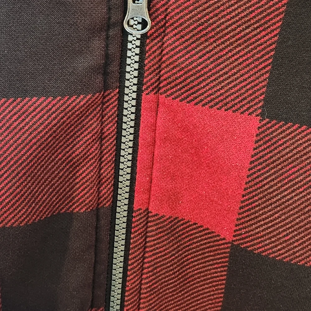 Red and Black Plaid Boys Youth Full Zip Lined Hoodie Sweater Old Navy XL